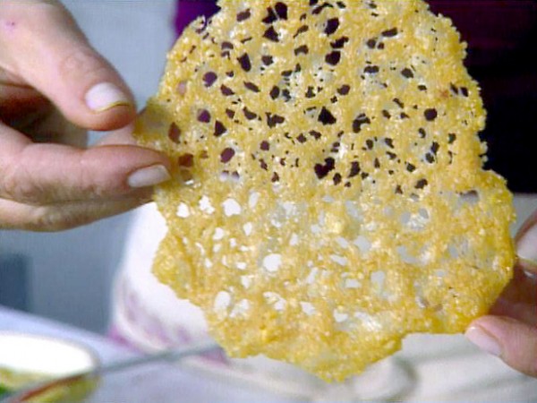 ei1c10_parmesan_crisp_lg1-600x450.jpg