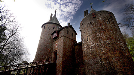 castell-coch-james-mclaren-.jpg