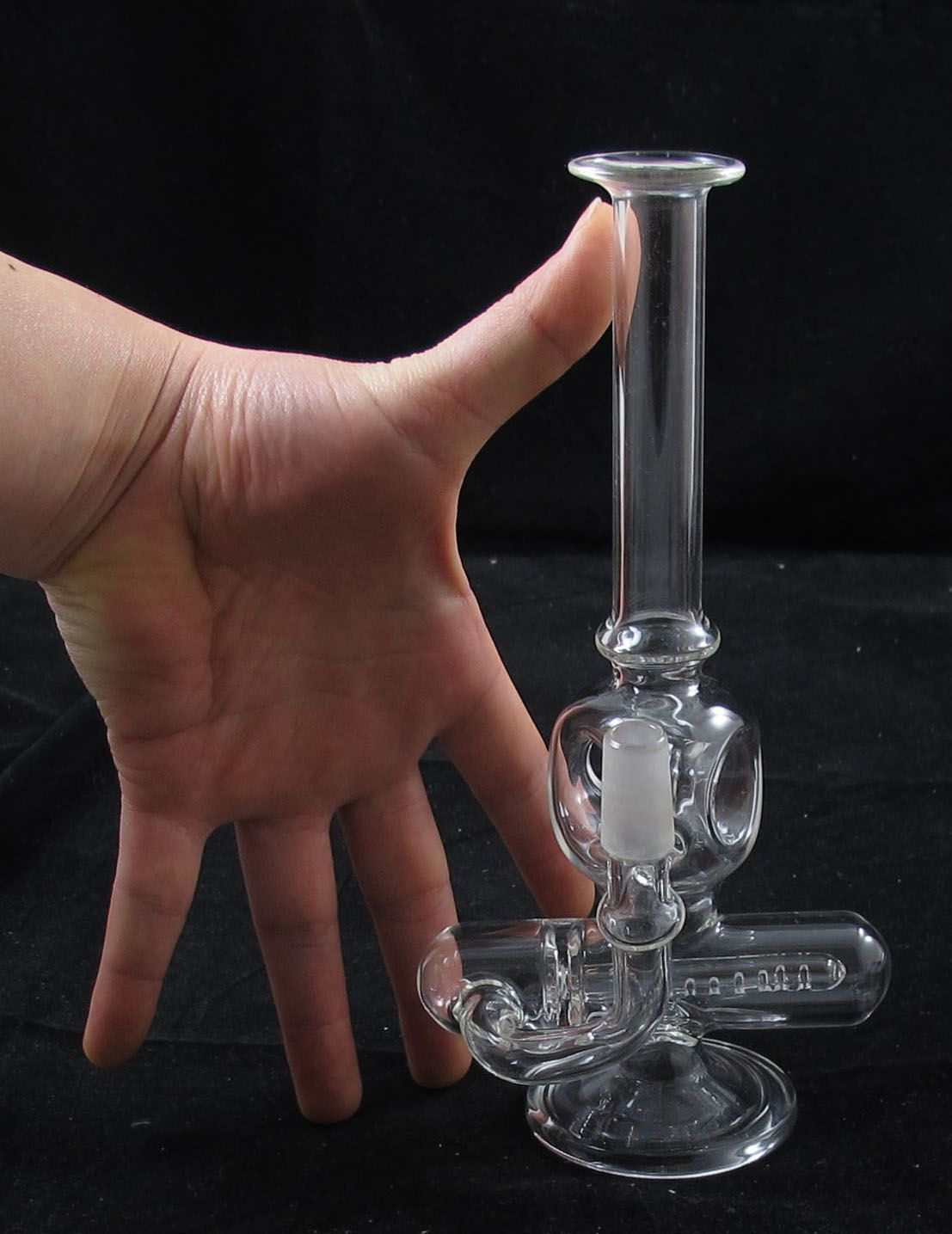 8-height-glass-inline-bubbler-water-smoking.jpg