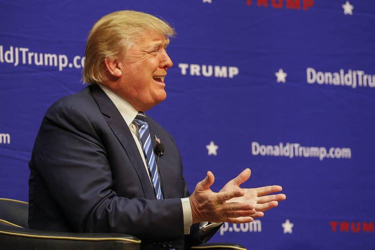 BN-LJ591_TRUMP__P_20151120151234.jpg