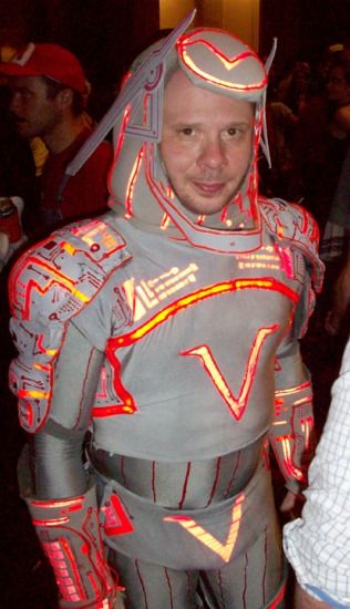 Tron_Sark_Costume.jpg