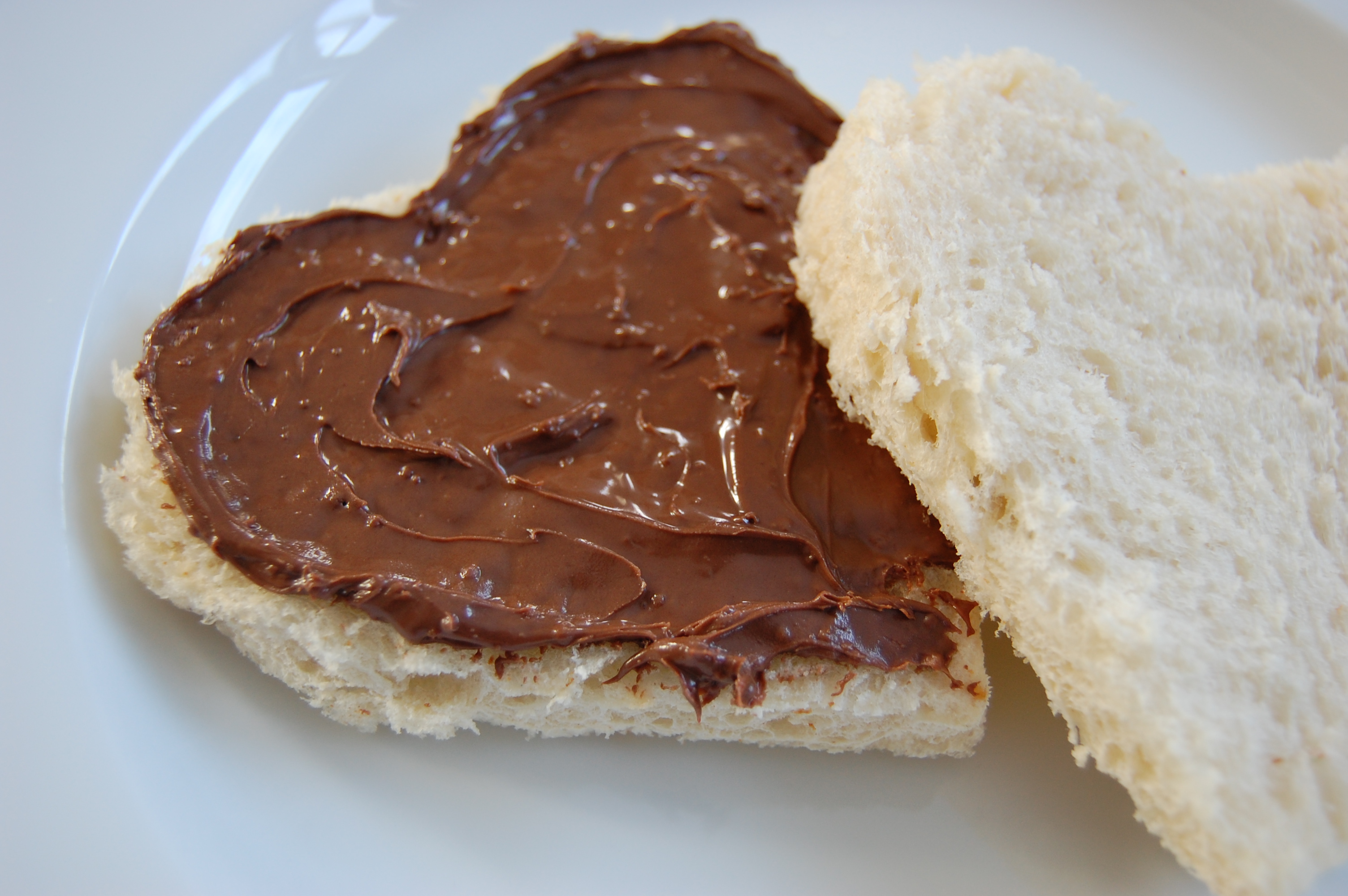 nutella-sandwhich2.jpg