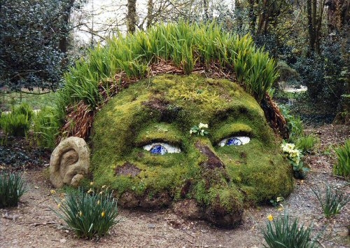 29773-Creative-Garden-Art.jpg