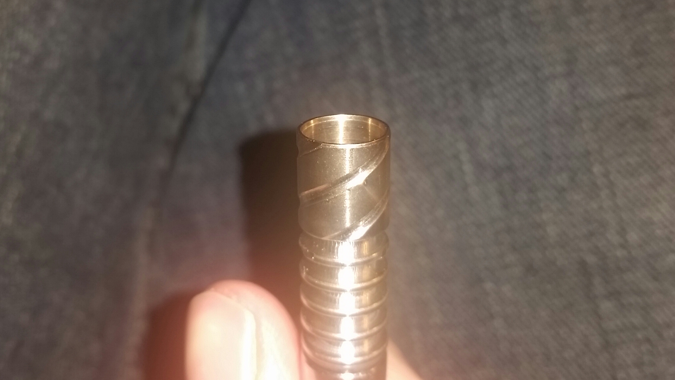 AvX8pfz.jpg