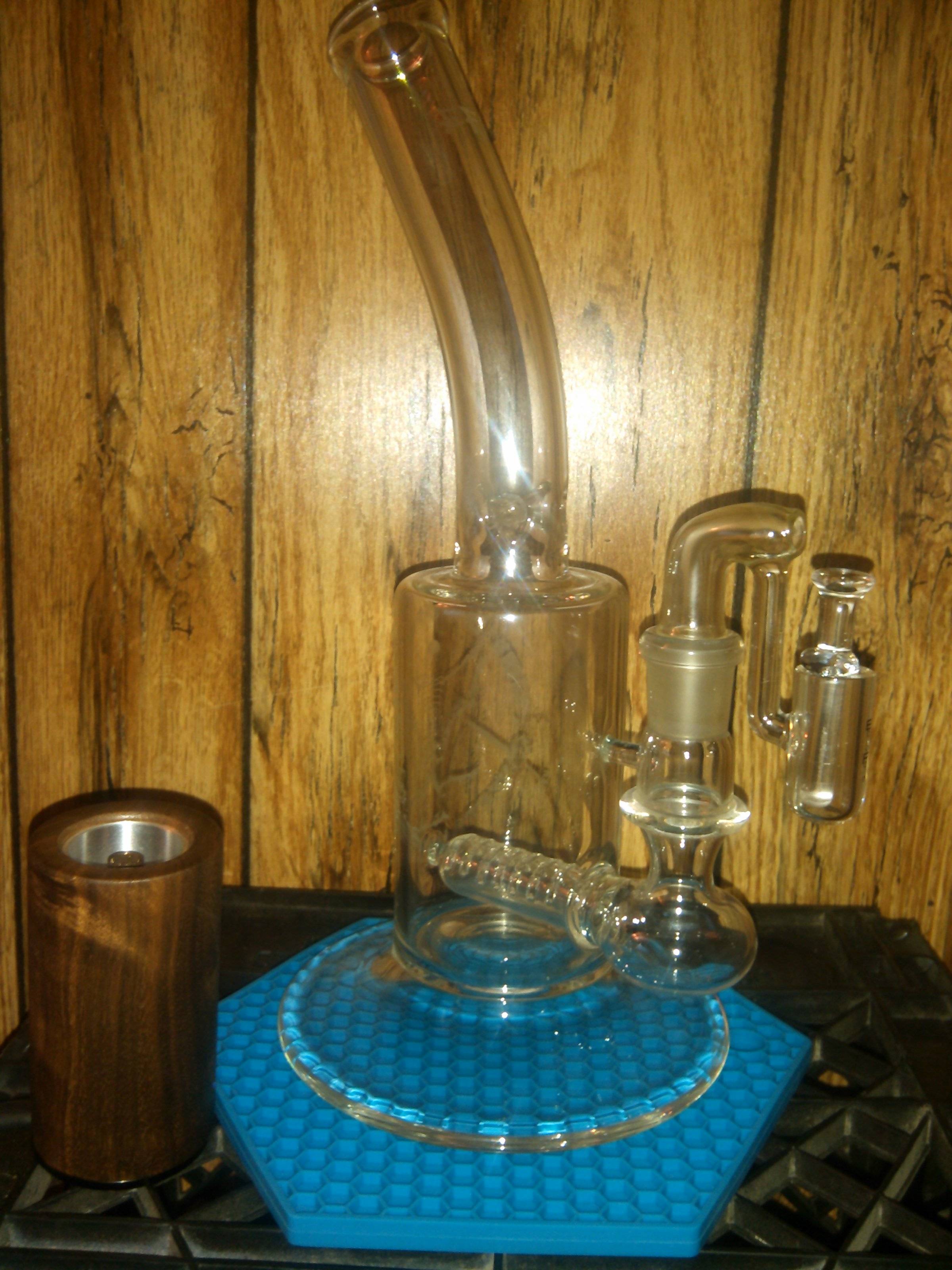 12j2Sga.jpg