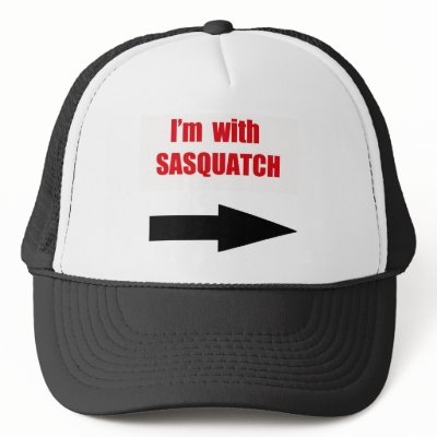 im_with_sasquatch_hat-p148474125124032108enxqz_400.jpg