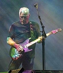 220px-David_Gilmour_in_Munich_July_2006-ed-.JPG